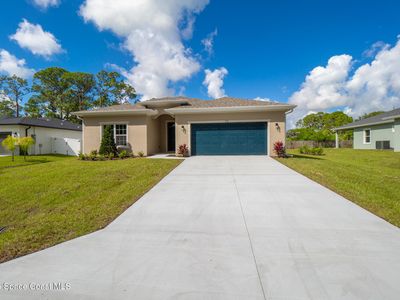 834 Hartsdale Ave SW, Palm Bay, FL, 32908