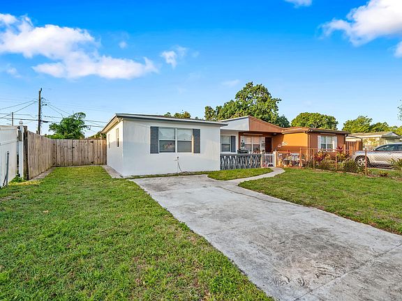 3rd image of 5042 Eadie Place