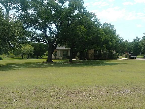 2nd image of 831 W Bartlett Dr