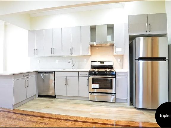 5th image of 529 Humboldt St #3