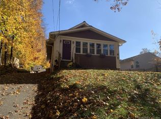 380 S Curtis St, Meriden, CT 06450