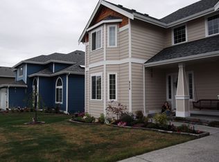 824 NW Scenic Vista St, Oak Harbor, WA 98277