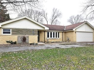 6907 W 114th St, Worth, IL