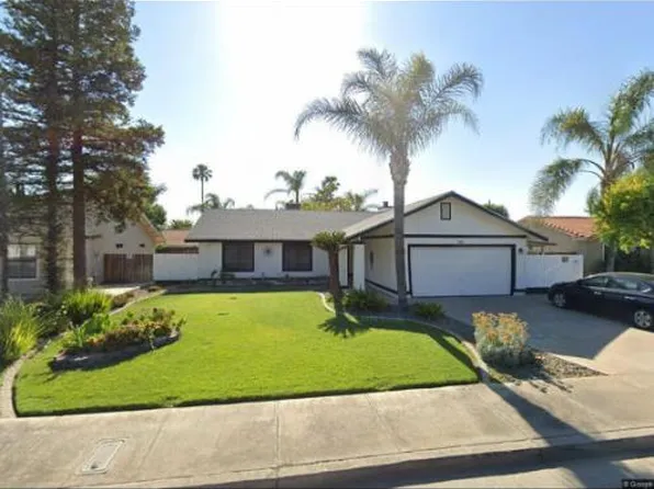 515 N Santa Monica St, Los Banos, CA 93635