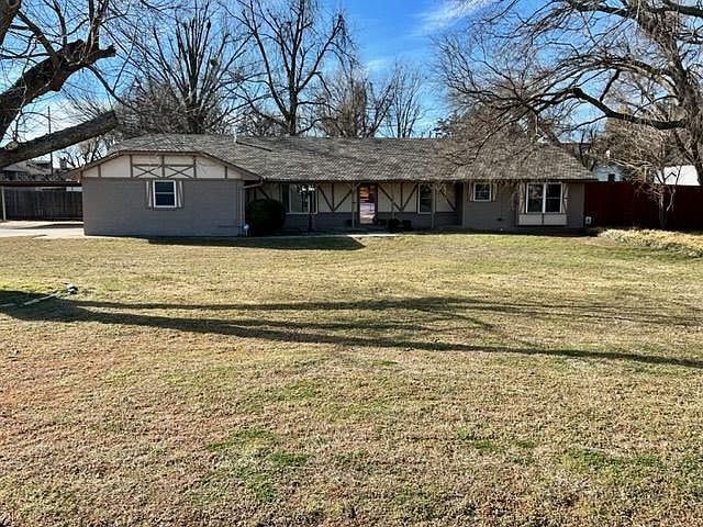 1st image of 2119 N Eagle Ln