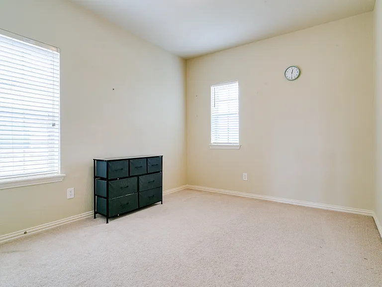 3116 Hereford Dr — Photo 19