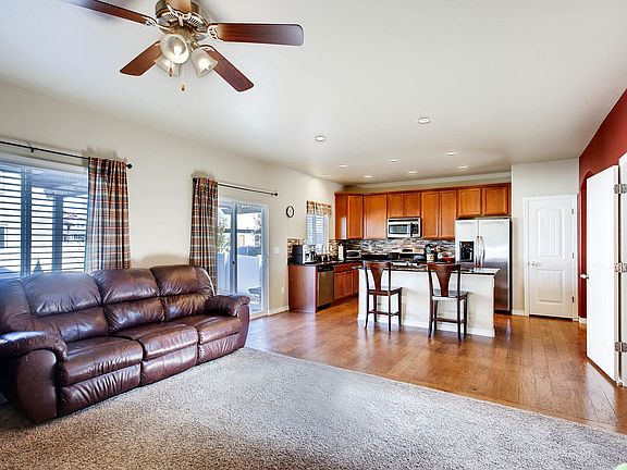 4th image of 439 Wind River Dr