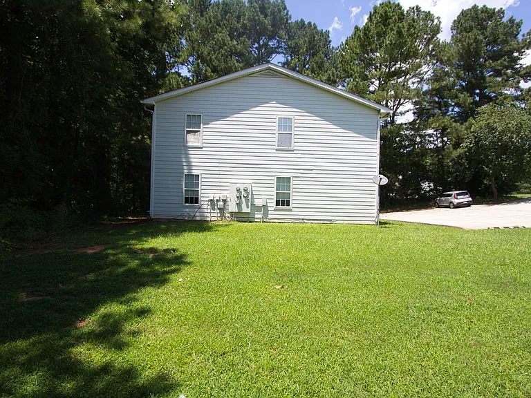1687 Cannonball Ct — Photo 2