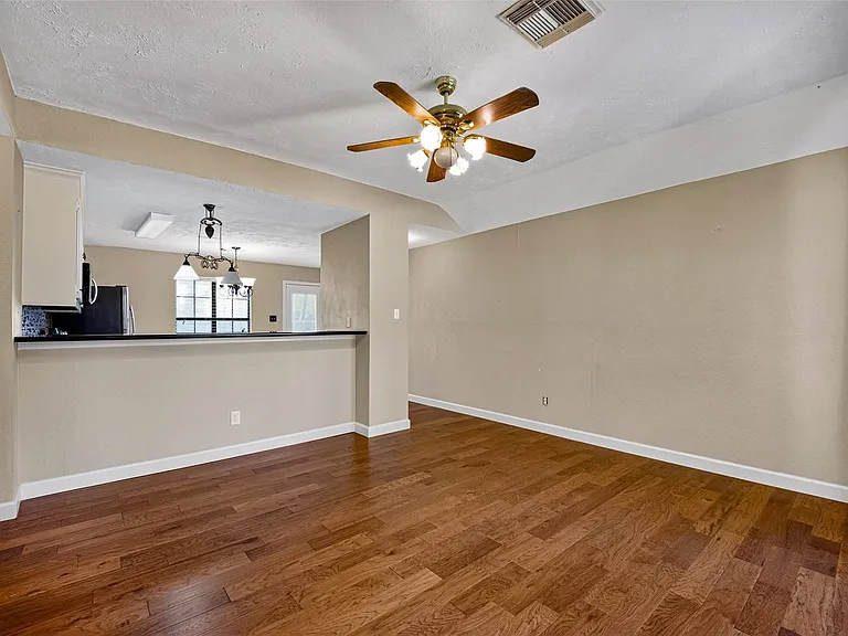 2914 County Road 855B — Photo 6