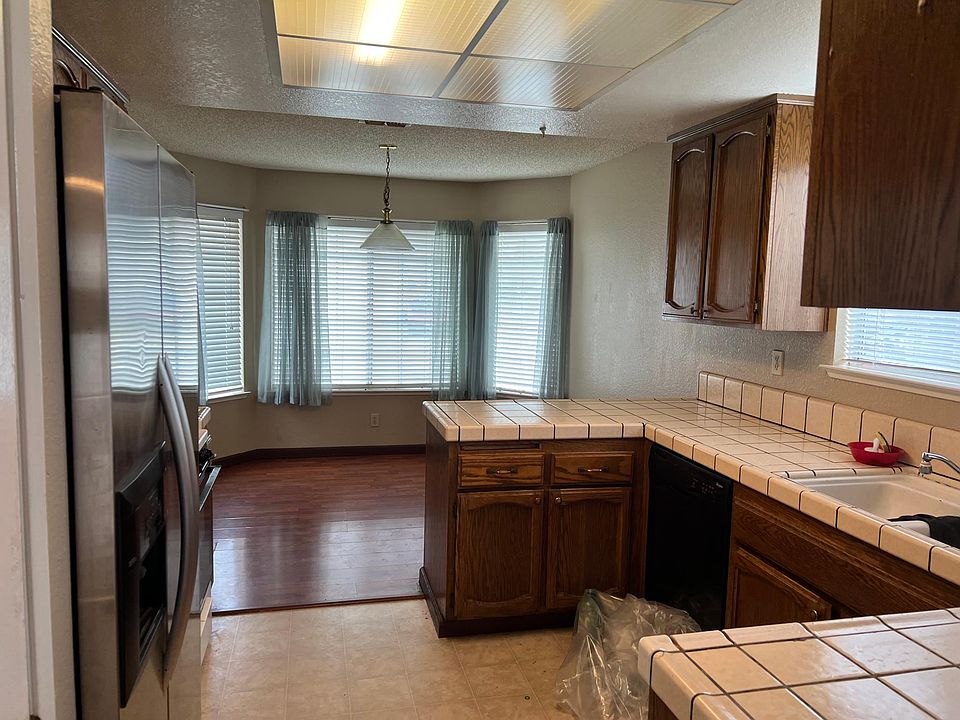 1st image of 4102 La Tarriga Way