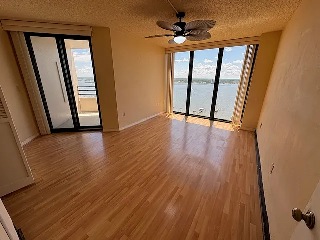 1 Oceans West Blvd #19B2 — Photo 21