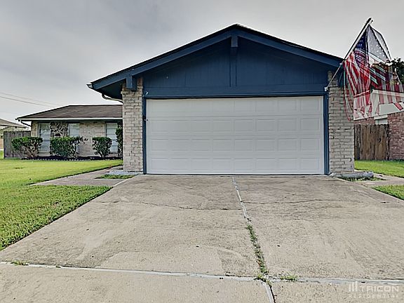 2nd image of 9903 Old Towne Ln