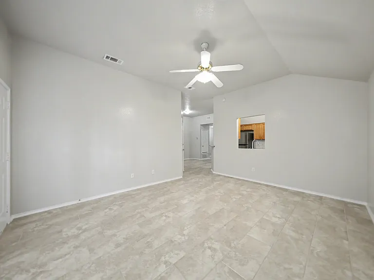 4303 Alleeta Dr, Killeen — Photo 14