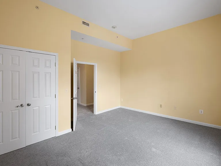 2300 N Calvert St — Photo 6