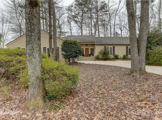 20 Timberidge Dr, Lake Wylie, SC 29710