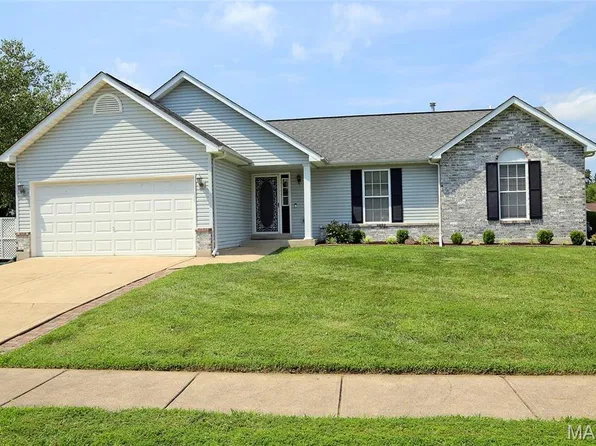 7562 Cinnamon Teal Dr, O'Fallon, MO 63368