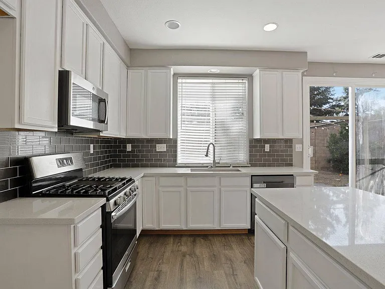 2514 Mercato Ln — Photo 7