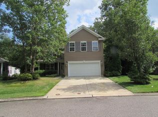 678 Jupiter Hills Ln, Egg Harbor City, NJ 08215
