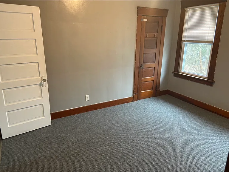 156 S Broad St #2 — Photo 5