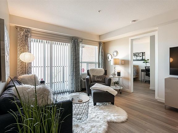 4th image of 883 Academy Way #217