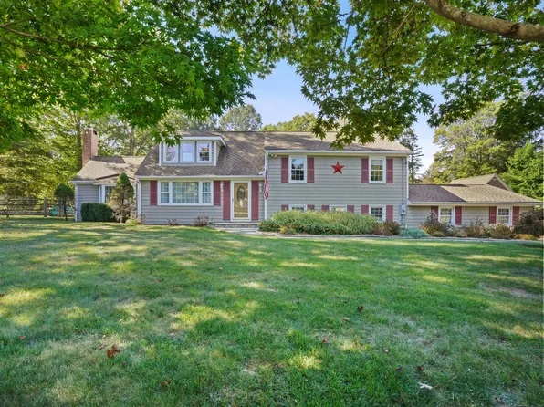 24 Langstroth Drive, Ridgefield, CT 06877