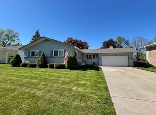 3342 Snowglen Ln, Lansing, MI 48917