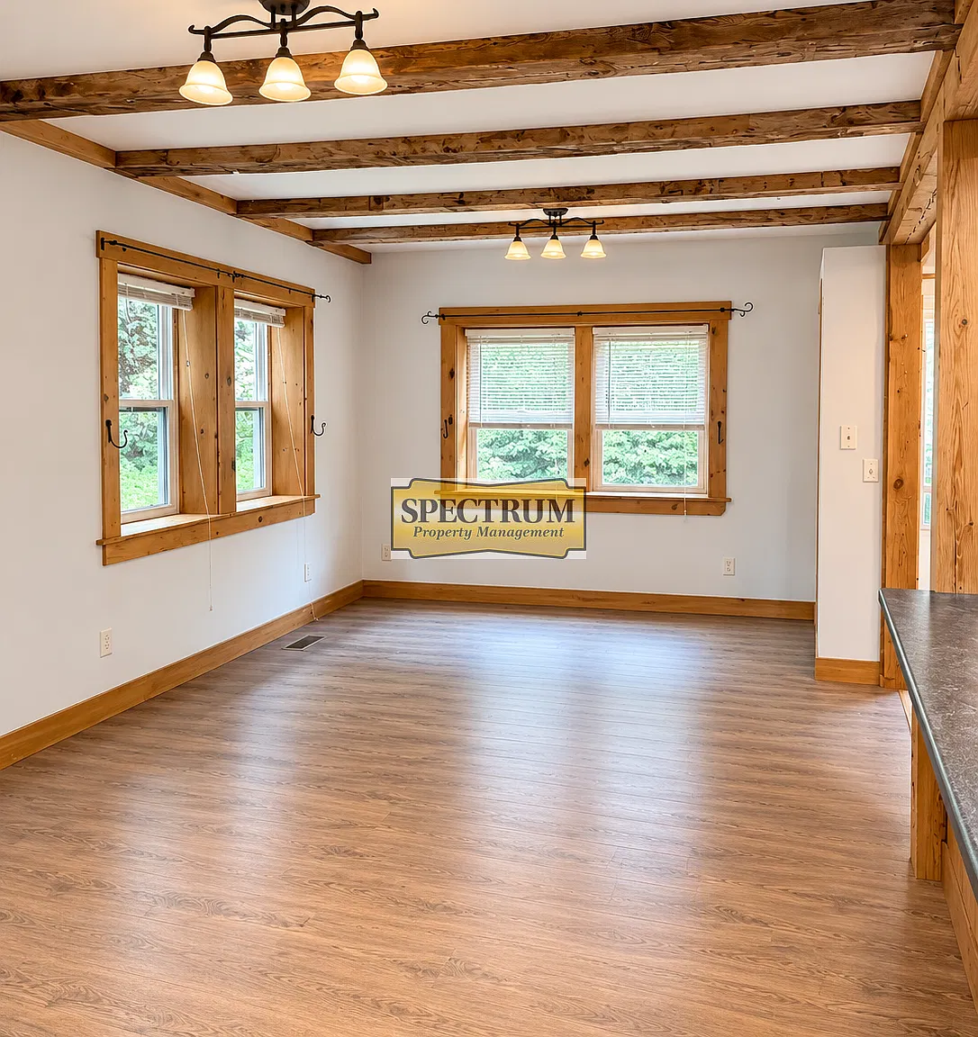 3 bed, $1,500 — Photo 4