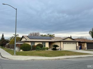 2420 Boyd St, Bakersfield, CA 93304