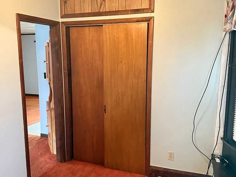 306 N Front St — Photo 18