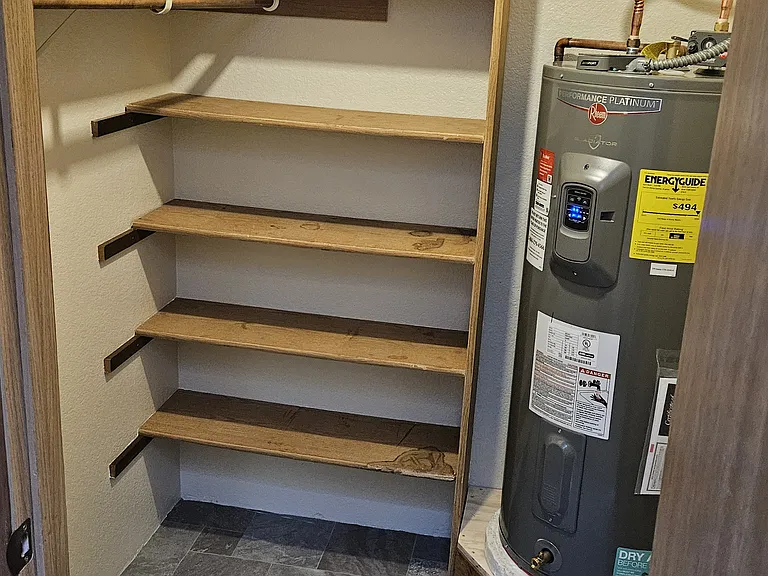 Top of the Lake Apartments — Photo 9