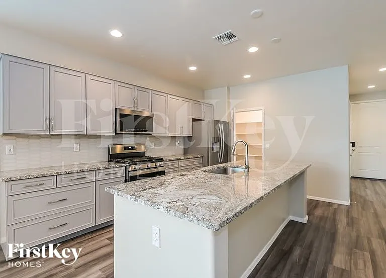 14216 E Axle Dr — Photo 6