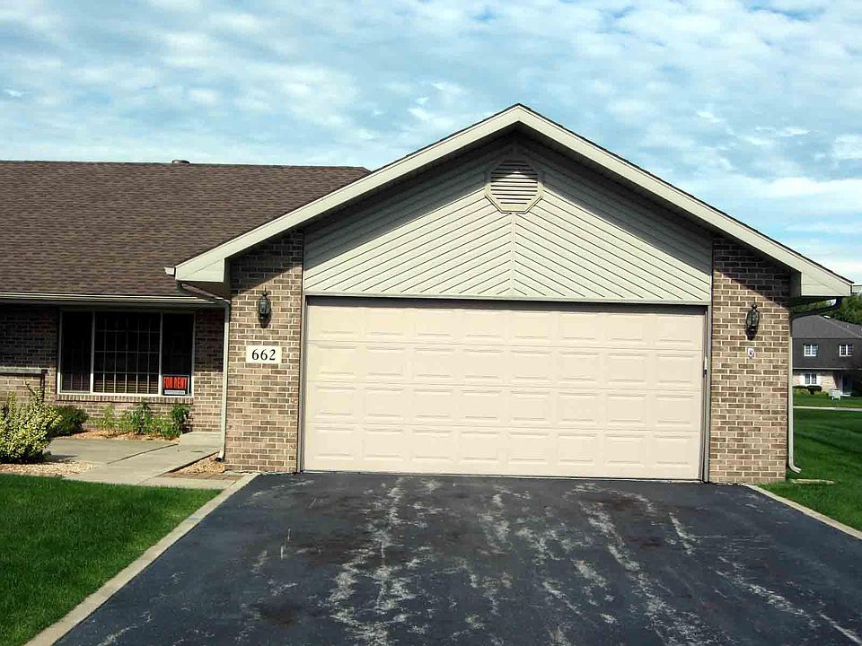 1st image of 662 Capitol Dr