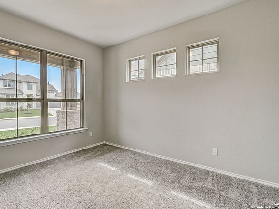 4th image of 12570 Carrick Drive
