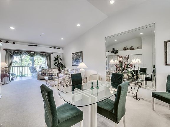 5th image of 26811 Clarkston Dr Unit 14202