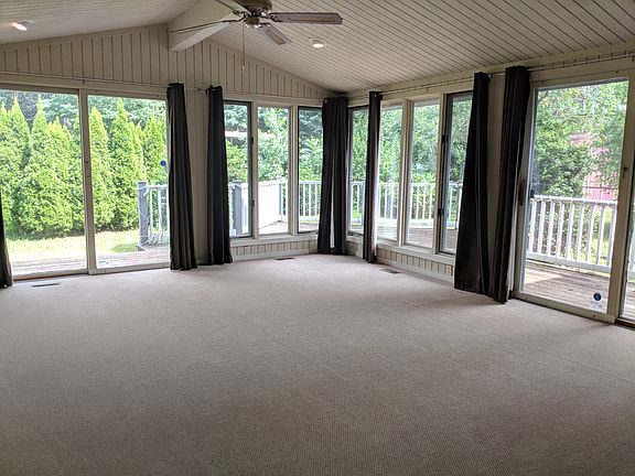 2nd image of 1812 Beckett Pl