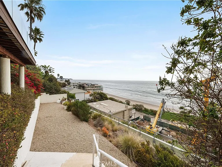 31654 Broad Beach Rd — Photo 68
