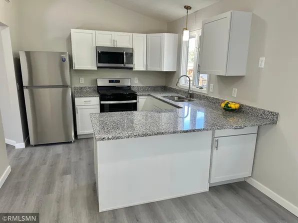 8437 Sheridan Ave N, Brooklyn Park, MN 55444