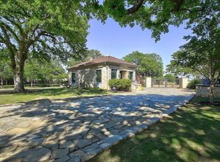 1810 Quail Hollow Dr, Roanoke, TX 76262