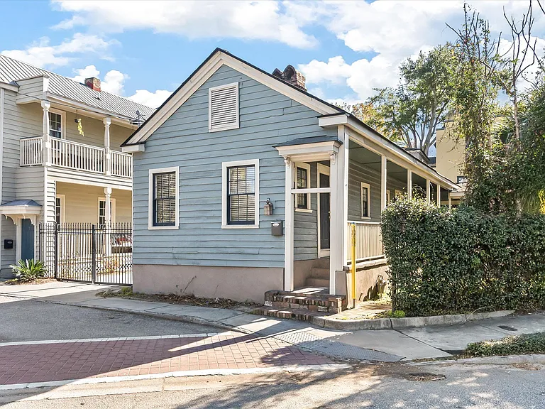 9 Kennedy Ct — Photo 3