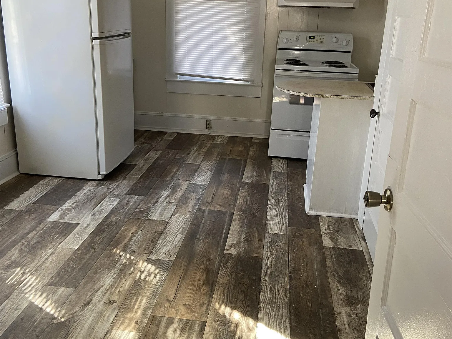 205 East Adair Street - 4 — Photo 4