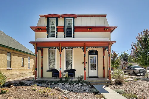 647 G St Photo 1