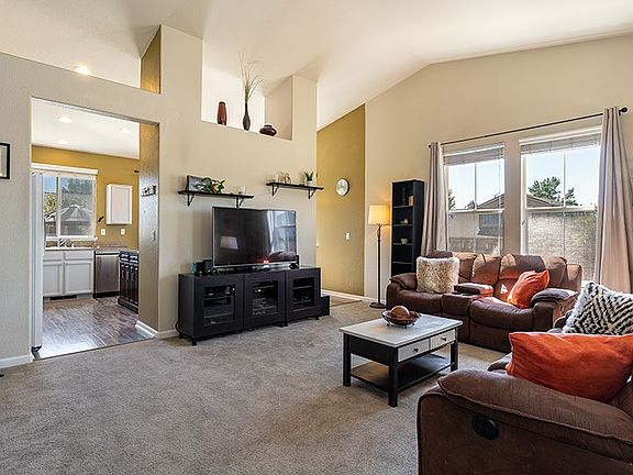 2nd image of 5606 Cathedral Peak Dr