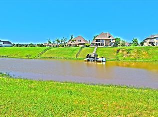 11642 Renaissance Dr, Montgomery, TX 77356