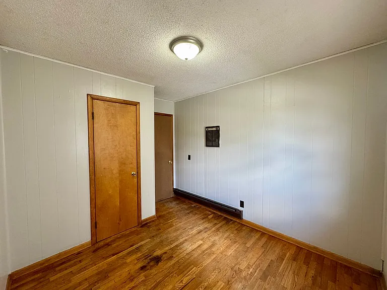 420 Jackson St. — Photo 21