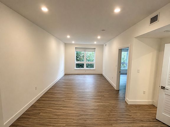 2nd image of 386 Market St #206