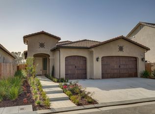 2912 Moody Ave, Clovis, CA