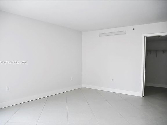 5th image of 2901 Florida Ave Penthouse 2-6