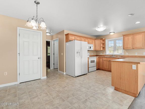 4th image of 1782 E Neil Cir APT 4