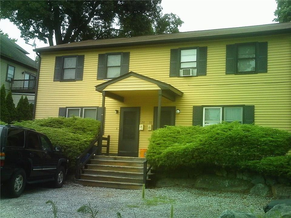 1st image of 30 W Warwick Ave