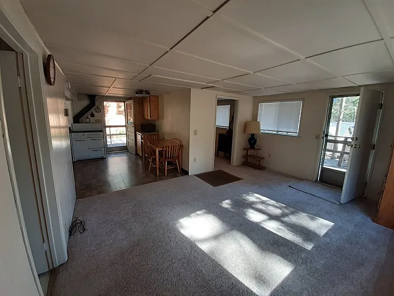 Carpets freshly cleaned. Large floor furnace for winter time.